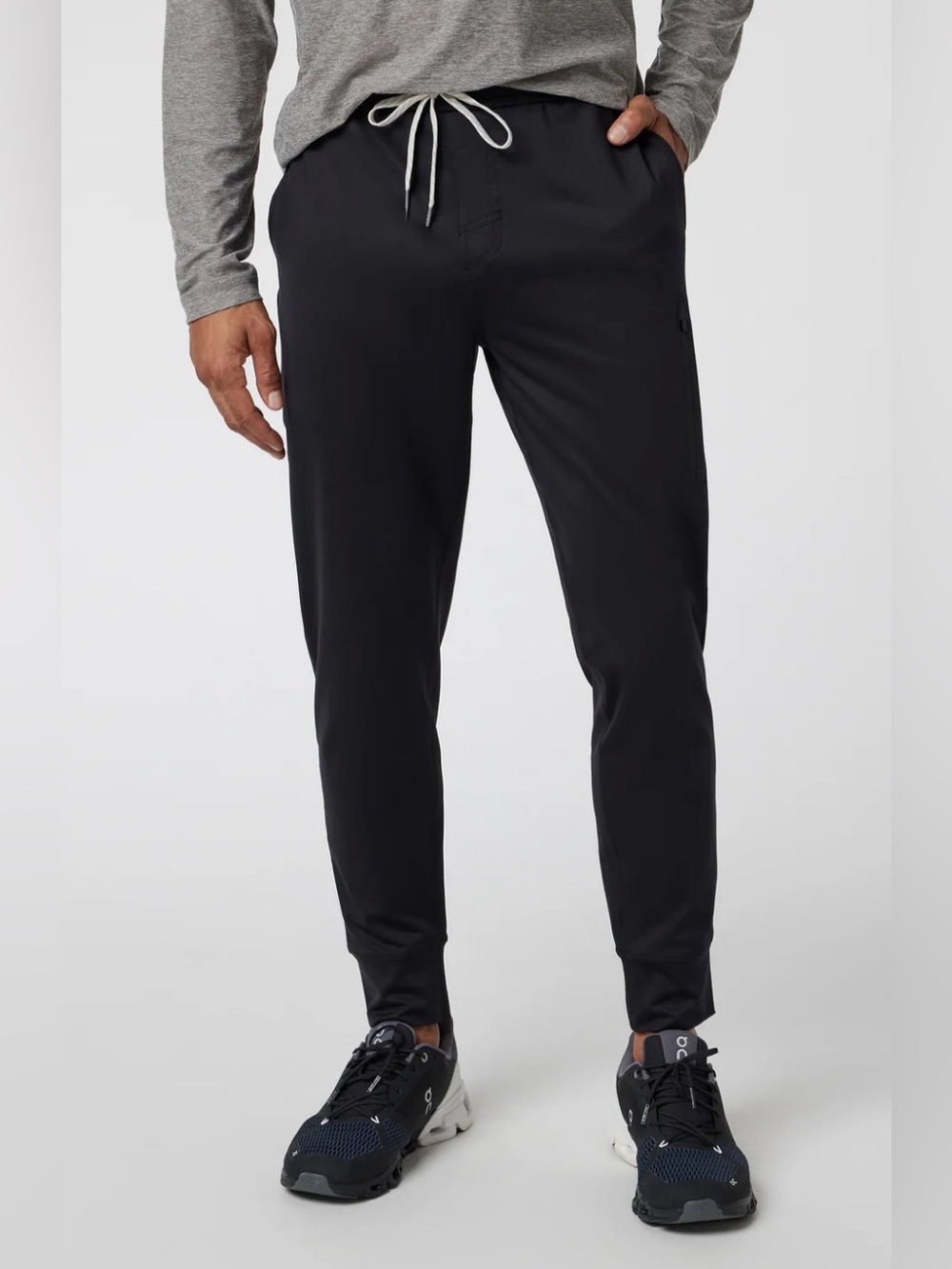 Vuori NWOT Sunday Performance Men's Black Drawstring Jogger Pants Size L